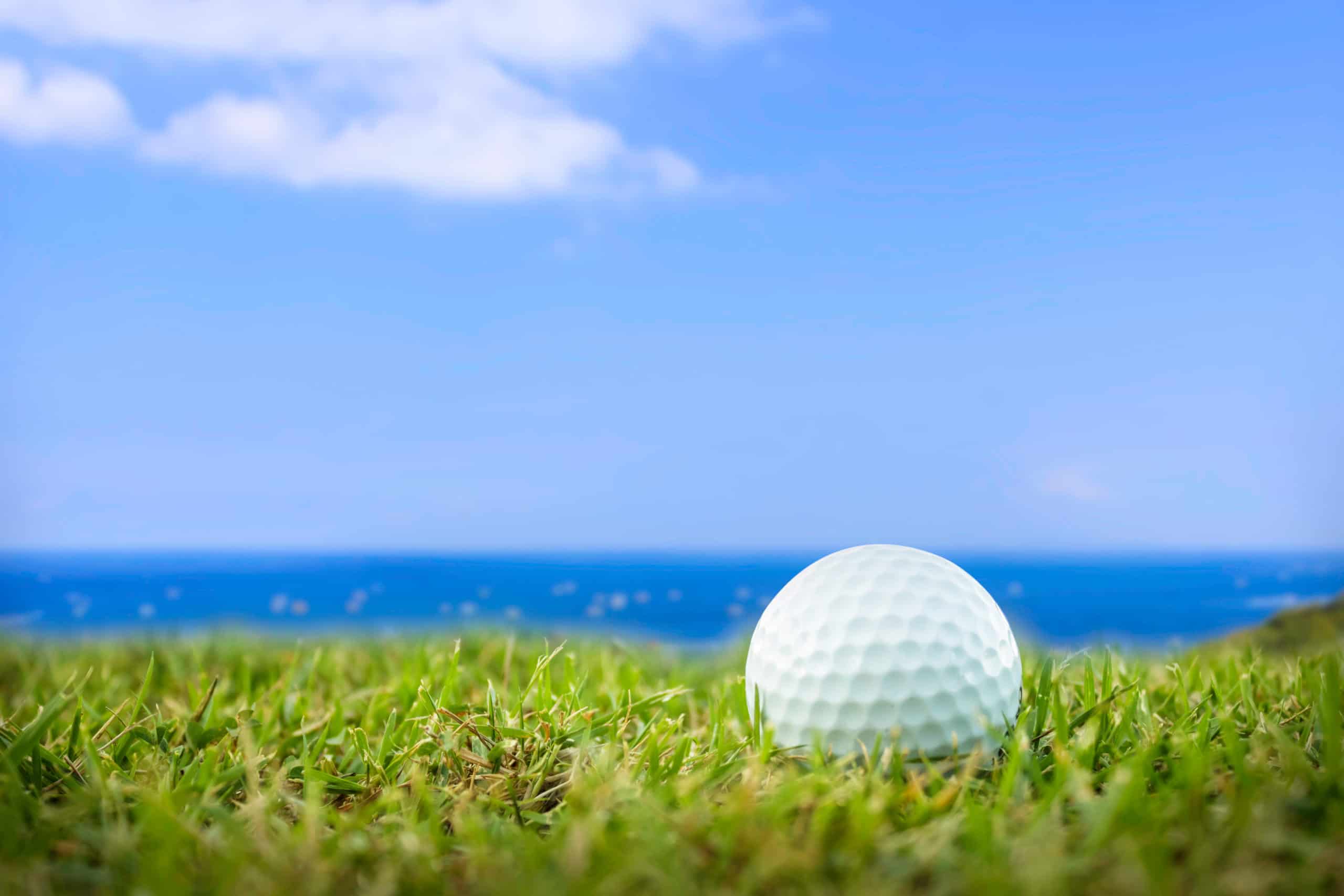 golf-ball-on-course-golf-journey-365